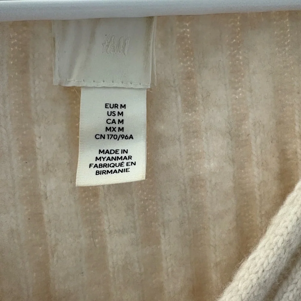 H&M Cream Rib Knit Sweater - Picture 4 of 4